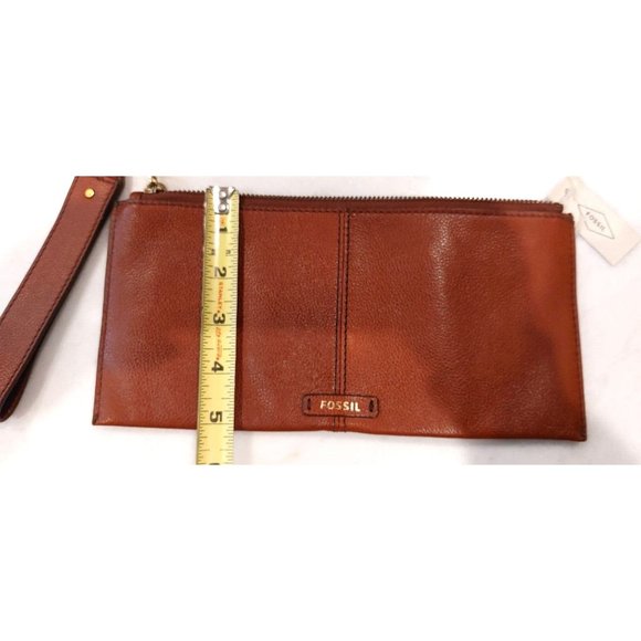 Fossil Liv Wristlet Medium Brown 10"x5" NWT - Picture 7 of 7